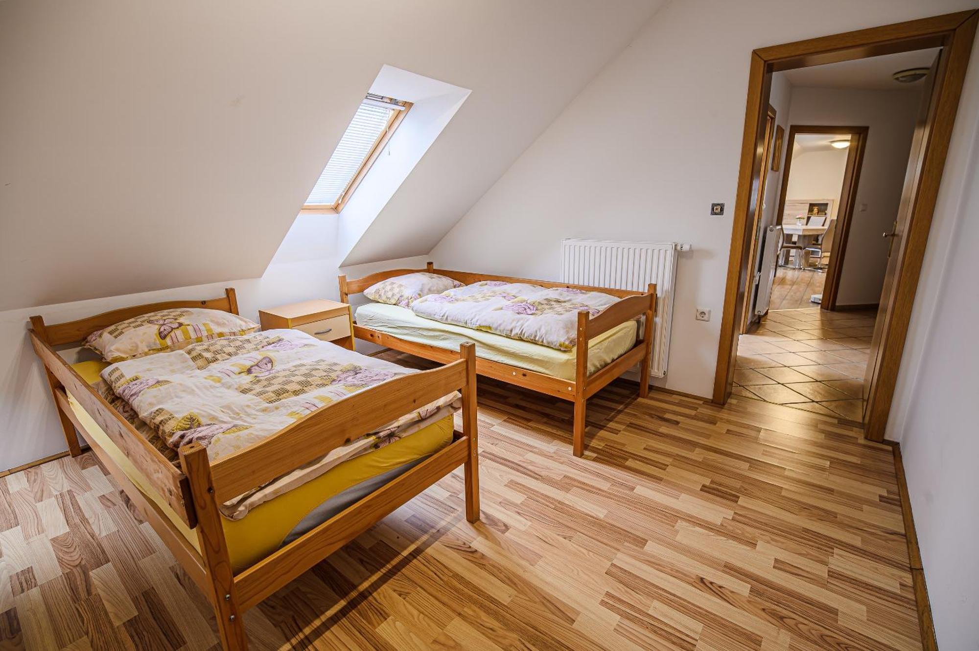 Apartment Rimljancek Leskovec pri Krskem الغرفة الصورة
